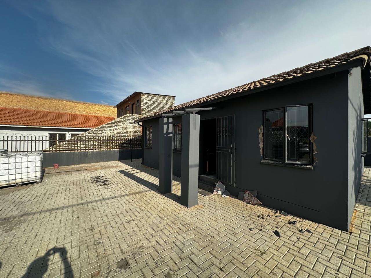 Project Tile